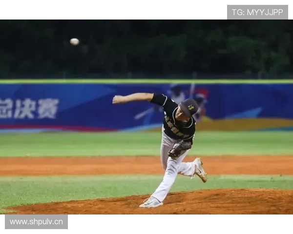 掌握棒球基本动作要领 提升投打球技的关键技巧解析